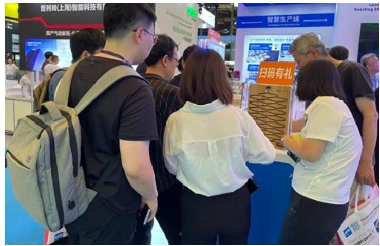 东集携丰富产品亮相,赋能多场景新质生产力(图4) 东集携丰富产品亮相,赋能多场景新质生产力(图4)